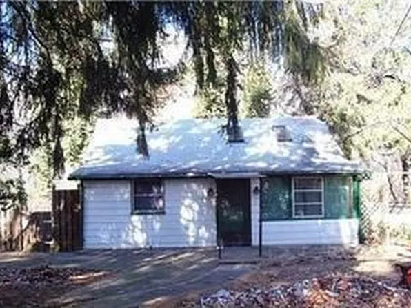 103 E Mae Ave, Southampton, NJ 08088