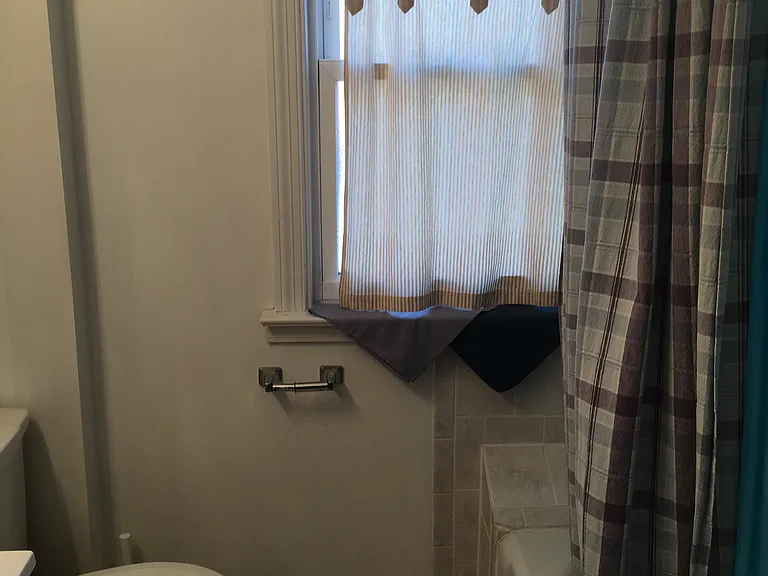 2820 N Newcastle Ave #2 — Photo 2