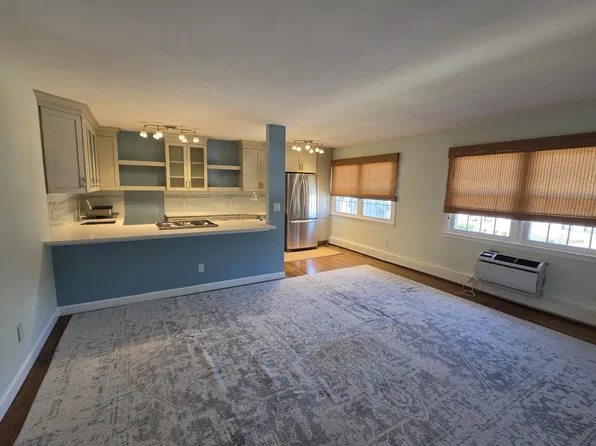 240 S Broadway #2D, Tarrytown, NY 10591