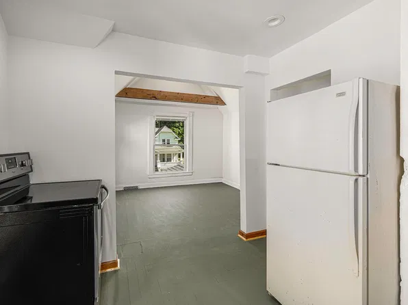 948 Bates St SE #2, Grand Rapids, MI 49506