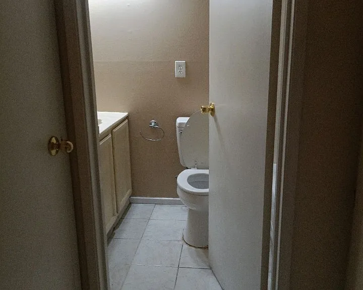 4549 Oakdale Ave — Photo 10