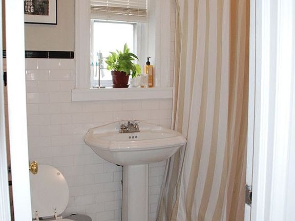 Bathroom w/ subway