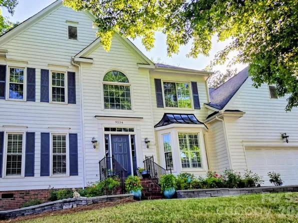 9234 Brechin Dr, Charlotte, NC 28277