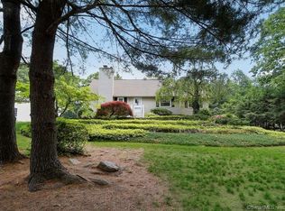 10 Hemlock Notch St, Unionville, CT 06085