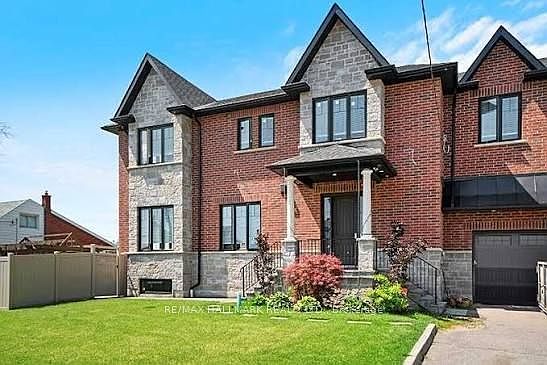 1st image of 10 Sunray Cres