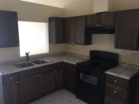 4th image of 12214 Eastcove Dr #1