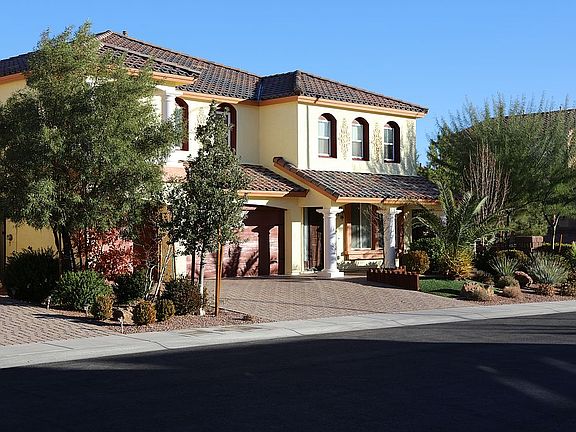 3rd image of 8284 Wing Canyon Ct