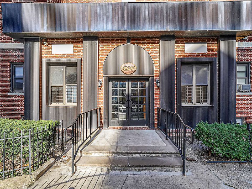 1st image of 15501 90th Ave APT 6O