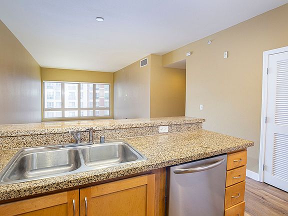 5th image of 450 J St Unit 6141