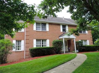 10 Sylvan Rd, Pittsburgh, PA 15221