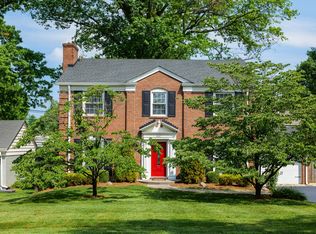 3107 Dundee Rd, Louisville, KY 40205