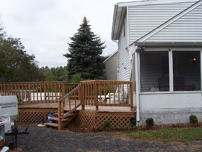 2nd image of 524 Keystone Dr