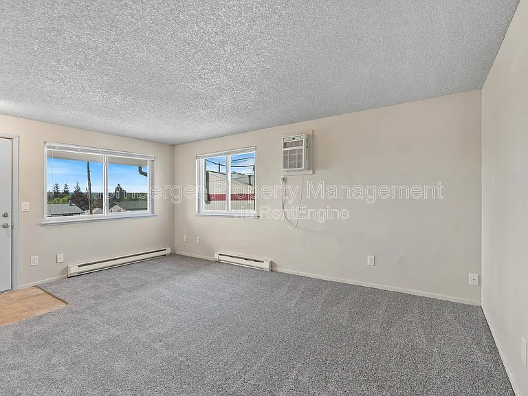 3203 N Smith St #12 — Photo 5