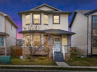 436 Luxstone Pl SW, Airdrie, AB T4B0A1