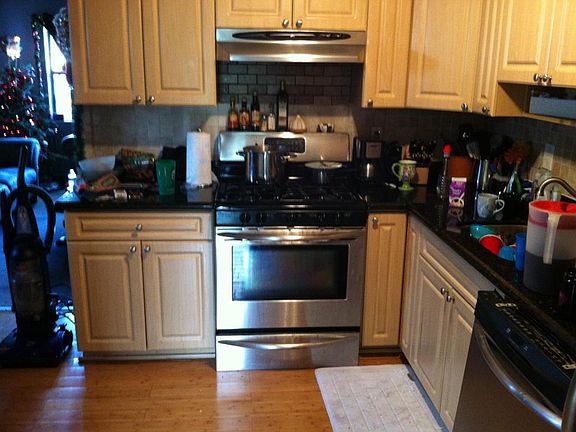 4th image of 4344 Walnut St