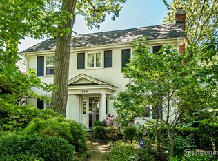 968 Pine St, Winnetka, IL 60093