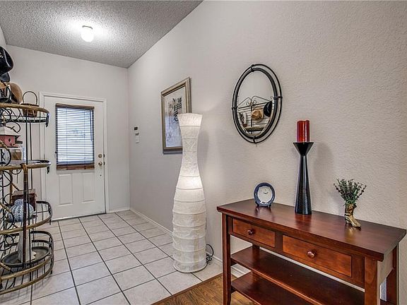 2nd image of 6706 Caribou Dr