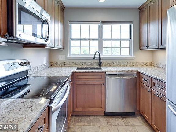 3rd image of 12102 Greenway Ct APT 202
