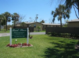 3886 Pond Pl, Palm Springs, FL 33461