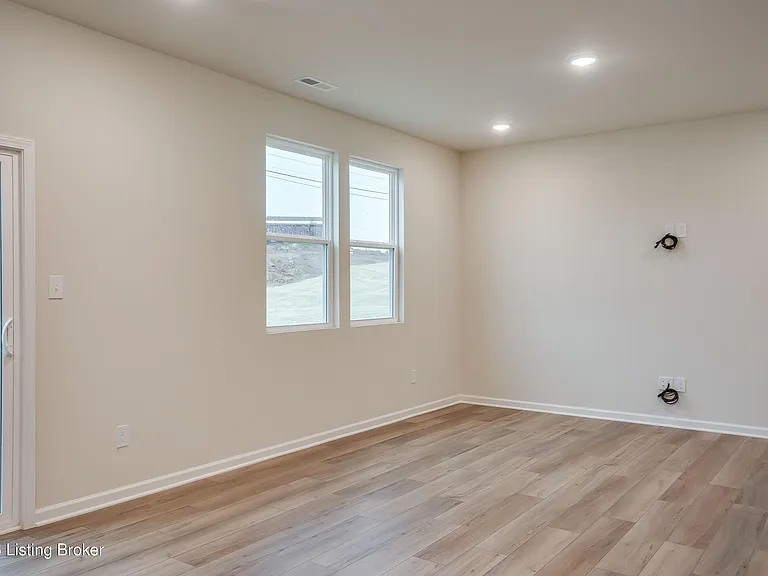 16956 Aiken Ridge Cir — Photo 36