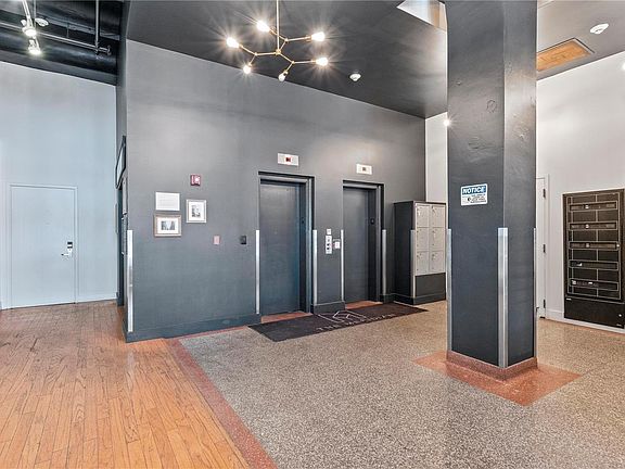 5th image of 1136 Washington Ave Unit 401