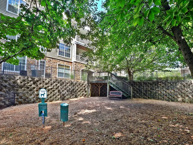 Parc at Perimeter — Photo 14