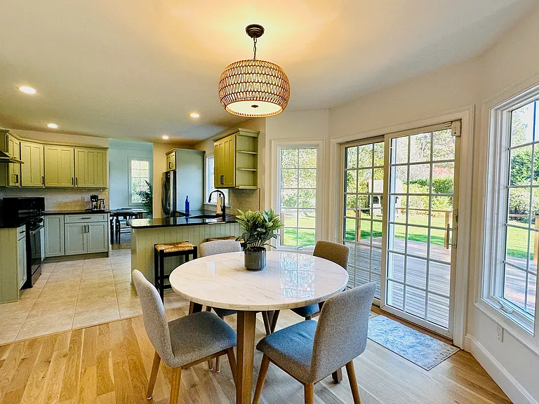 10 Ginny Ln — Photo 10