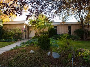 27 W Princeton Dr, Midvale, UT 84047