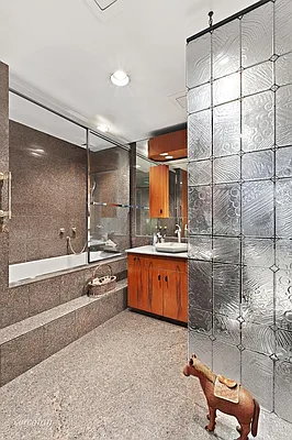 Sold by Corcoran | media 7