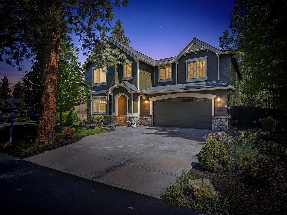 1st image of 60320 Sage Stone Loop
