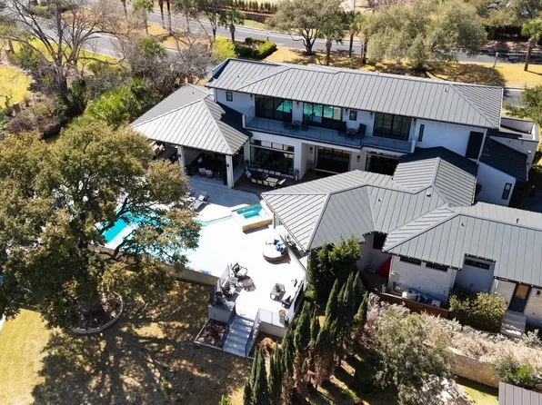 101 Harbor Light Boulevard, Horseshoe Bay, TX 78657