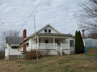 53 N Main St, Rutland, OH 45775
