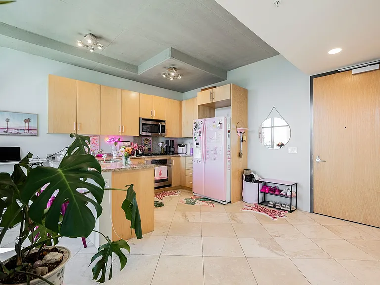 353 E Bonneville Ave #753 — Photo 5