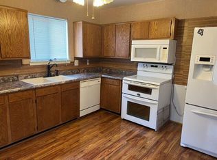 3178 Fort Park Blvd, Lincoln Park, MI 48146