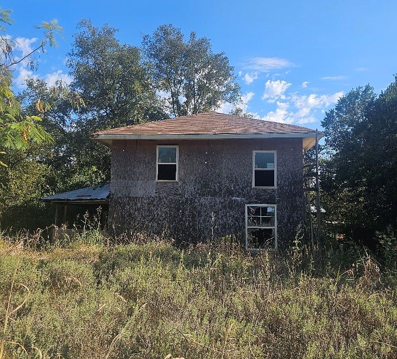 1st image of 132 Cedar Way