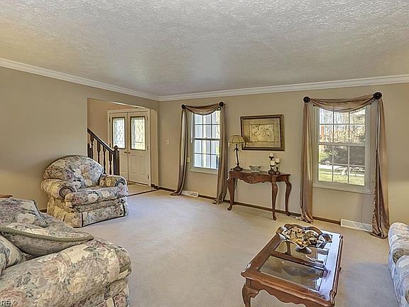 3rd image of 2046 Savannah Pkwy
