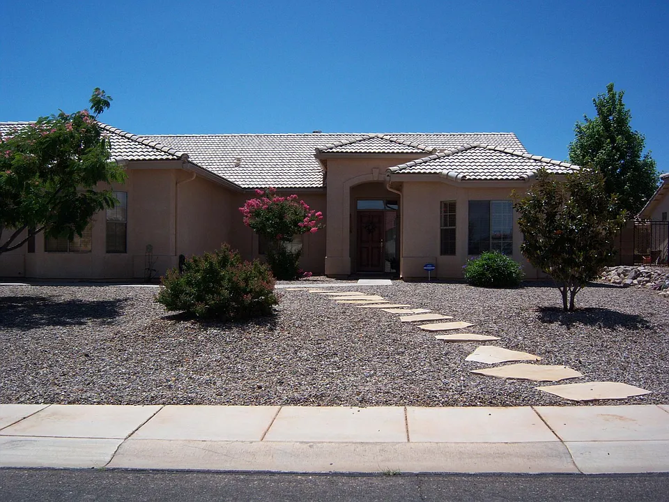 3688 Camino Arroyo