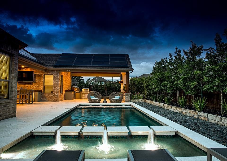 Stunning outdoor living!