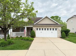 411 Chestnut Ln, Apollo, PA 15613