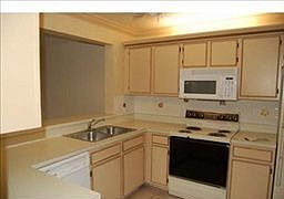 1st image of 1323 Derbyshire Ct APT 101
