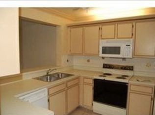 1323 Derbyshire Ct APT 101, Naples, FL 34116