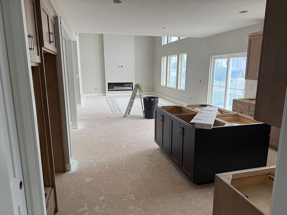 2nd image of 25425 W Rock Dr