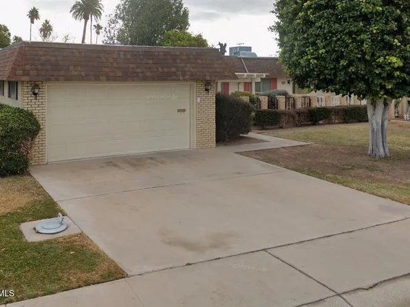10432 W DESERT FOREST Circle, Sun City, AZ 85351
