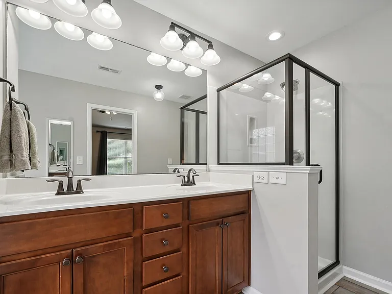 504 Hammond Oak Ln — Photo 17