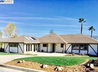 957 W Ranch Rd, San Marcos, CA 92078