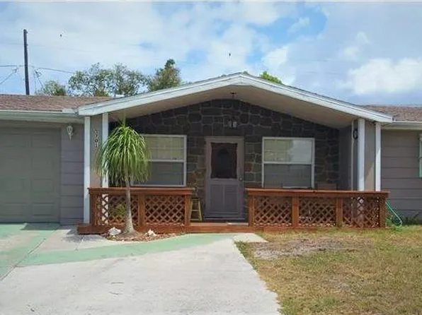 3701 Rosewater Dr, Holiday, FL 34691
