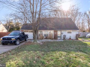 134 Harmony Rd, Levittown, PA 19056