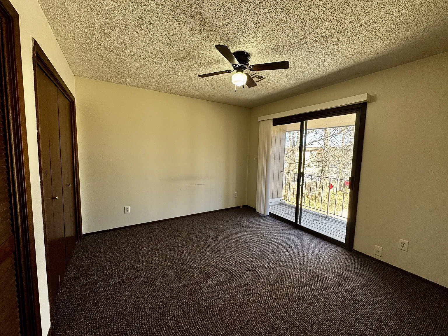 1035 South Kansas Avenue - Apt 4 — Photo 4
