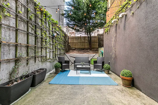 Sold by Corcoran | media 7