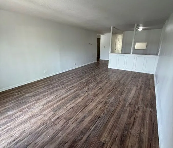 2113 Ottawa St #204C — Photo 18